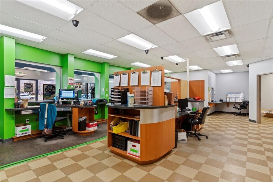 More Photos Of 3087 Washington Blvd, Ogden Freestanding For Sale