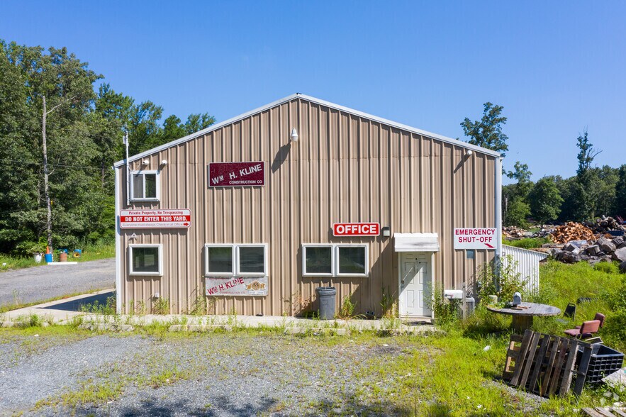 More Photos Of 822 Glassboro Rd, Williamstown Light Distribution For Sale