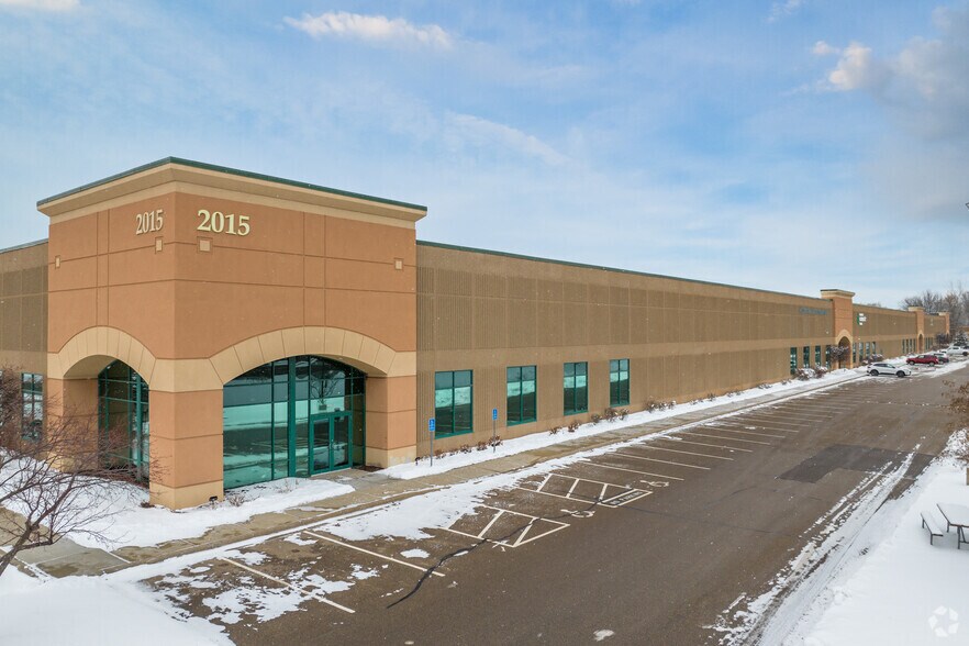 More Photos Of 2015 Silver Bell Rd, Eagan Industrial For Lease