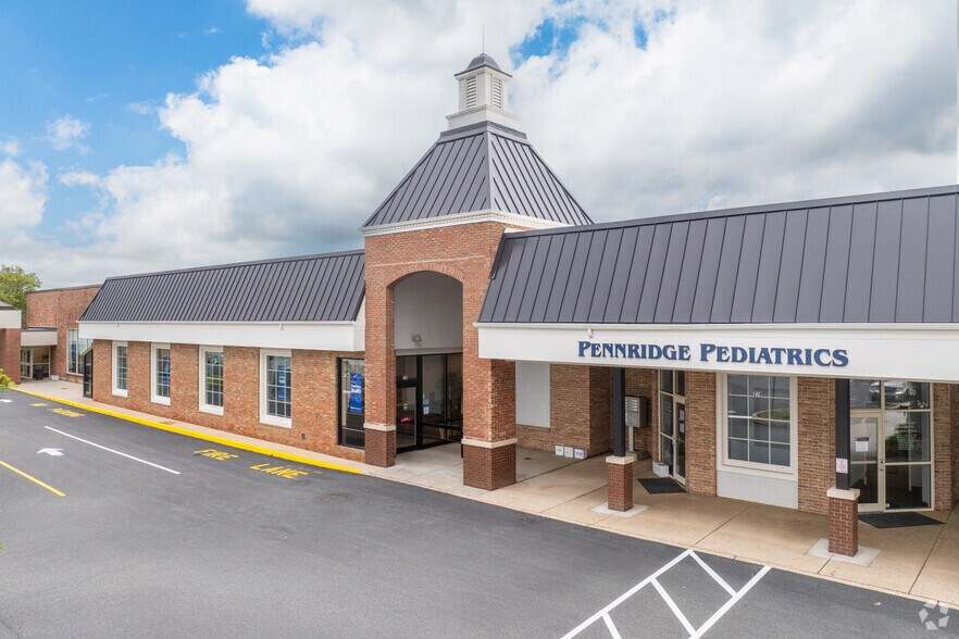 More Photos Of 270 Main St, Harleysville Unknown For Lease