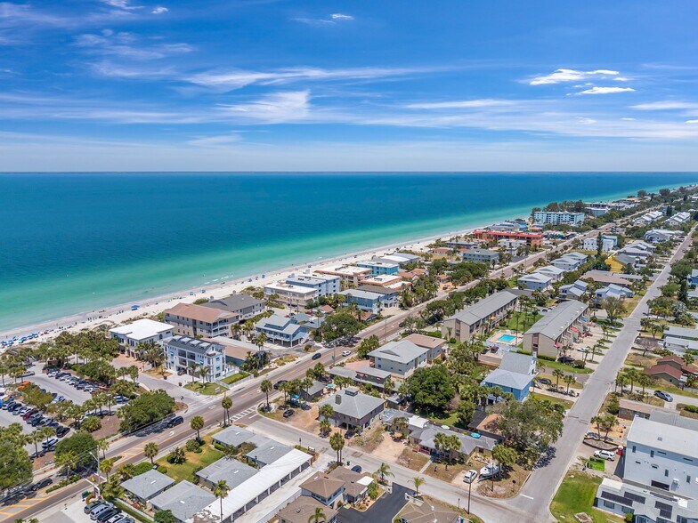 More Photos Of 1803 Gulf Blvd, Indian Rocks Beach Hotel For Sale