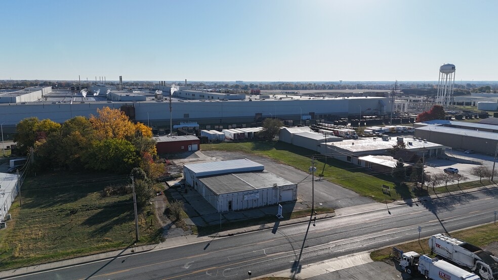 More Photos Of , Lafayette Industrial For Sale