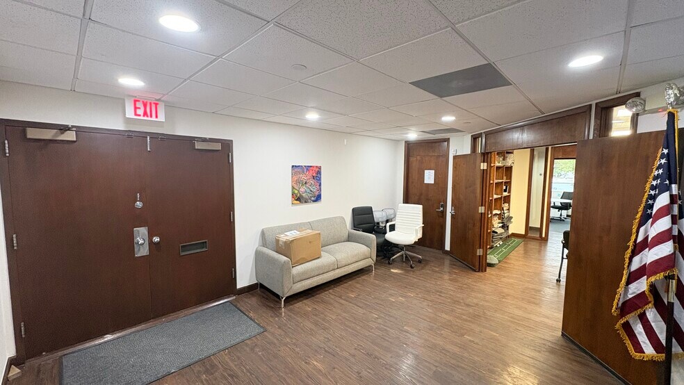 More Photos Of 888 SE 3rd Ave, Fort Lauderdale Loft Creative Space For Sale