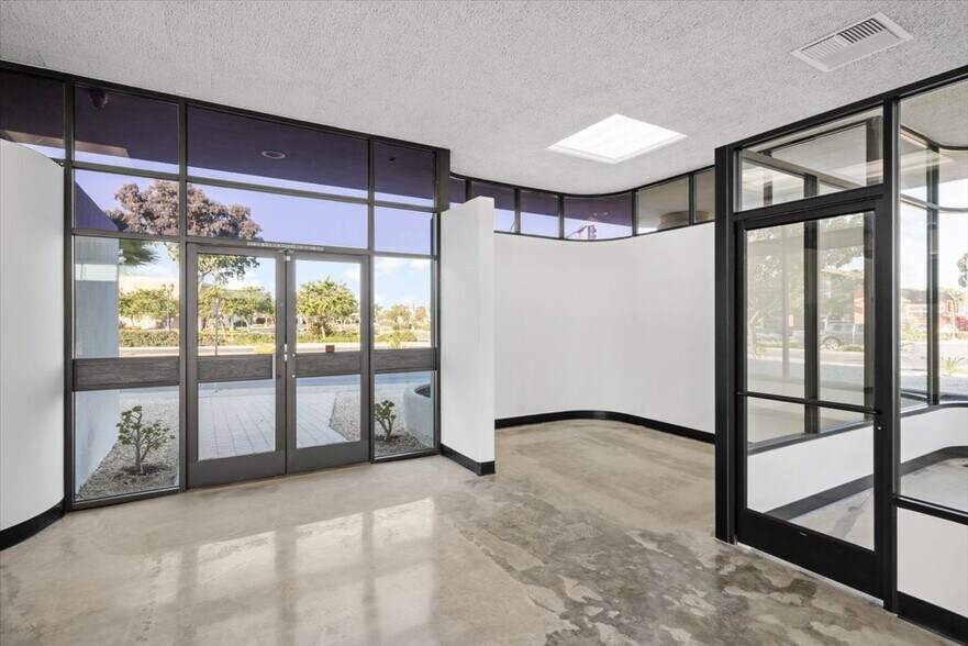 More Photos Of 402 E Main St, Santa Maria Medical For Sale