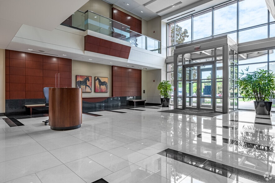 More Photos Of 9201 N Central Expy, Dallas Office For Lease