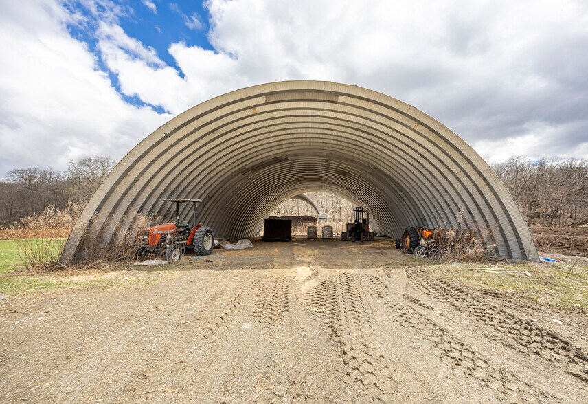 More Photos Of 12 Hunns Lake Rd, Stanfordville Flex For Sale