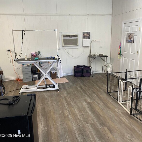 More Photos Of 700 N Kinston Blvd, Pink Hill Storefront Retail Office For Sale