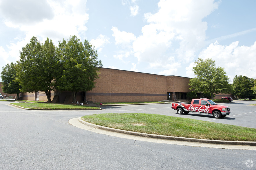 Primary Photo Of 3000 Pacific Dr, Norcross Warehouse For Lease