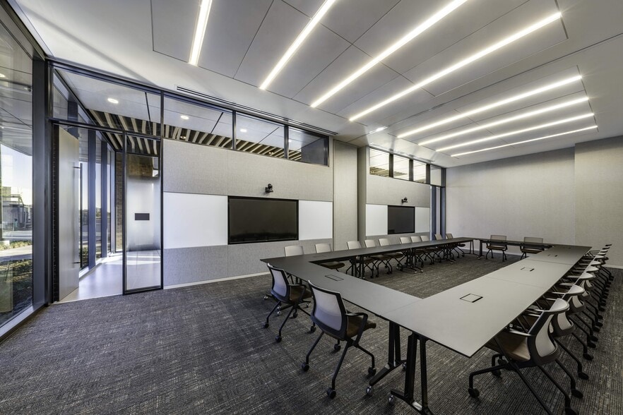 More Photos Of 7300 SH 121 SB, McKinney Office For Lease