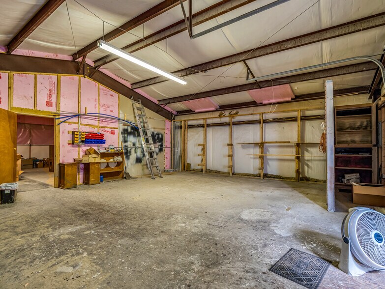 More Photos Of 885 Salem Church Rd, Bostic Flex For Sale
