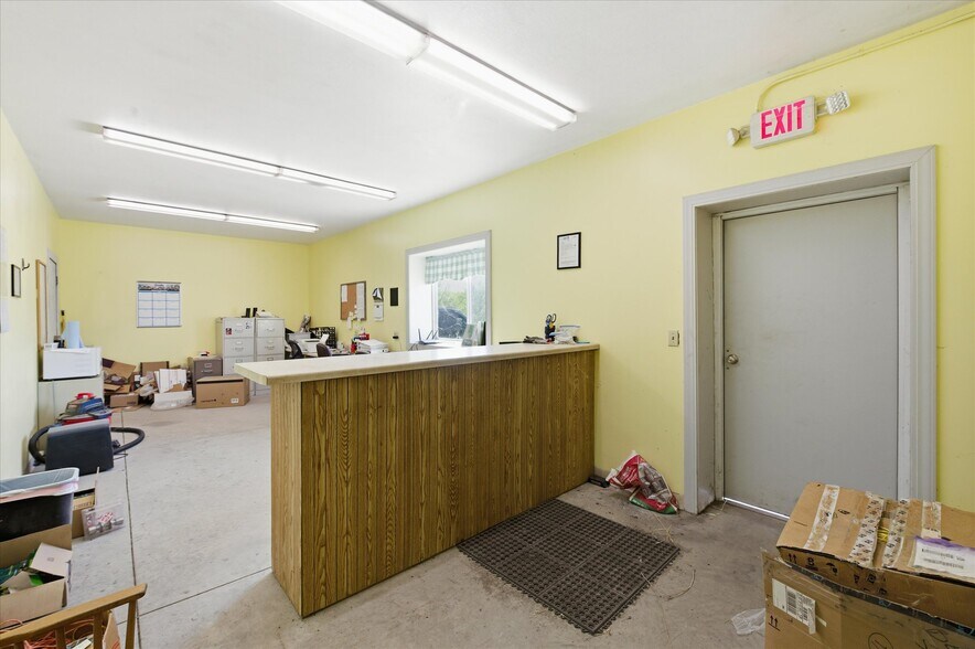 More Photos Of 24104 755th Ave, Albert Lea Warehouse For Sale