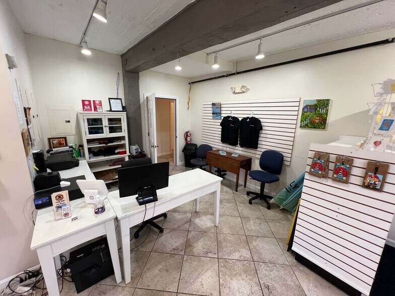 More Photos Of 69 Johnson St, Lubec Hotel For Sale