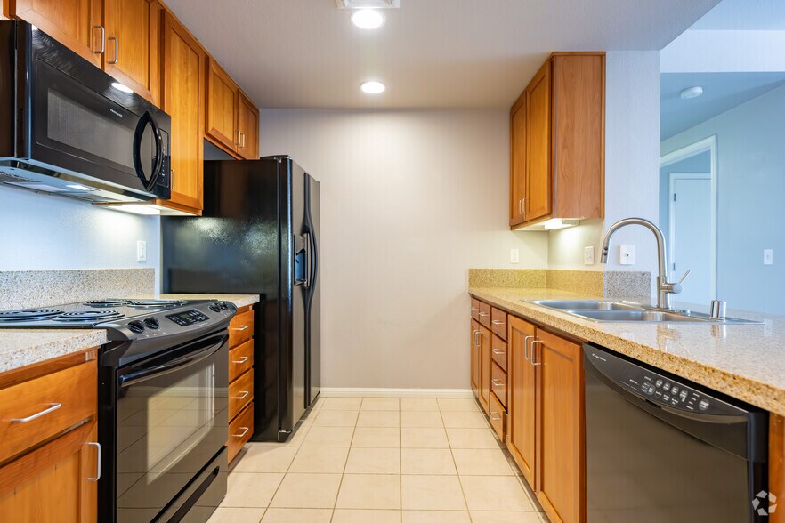 More Photos Of 151 Petaluma Blvd S, Petaluma Apartments For Lease