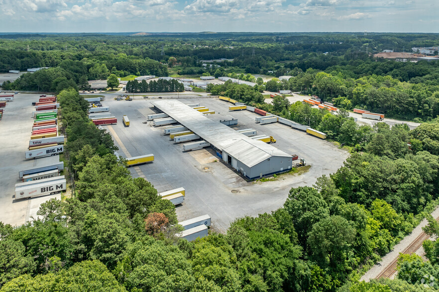 Primary Photo Of 4401 Bowman Industrial Ct, Conley Truck Terminal For Lease