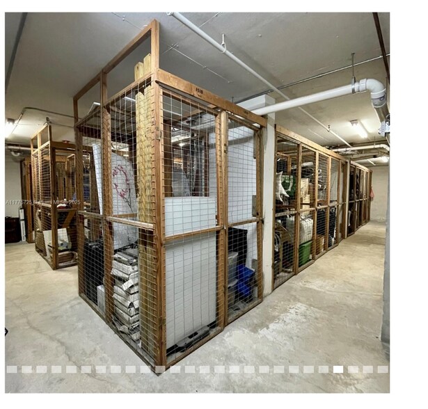 More Photos Of 1901-1925 Brickell Ave, Miami Apartments For Sale