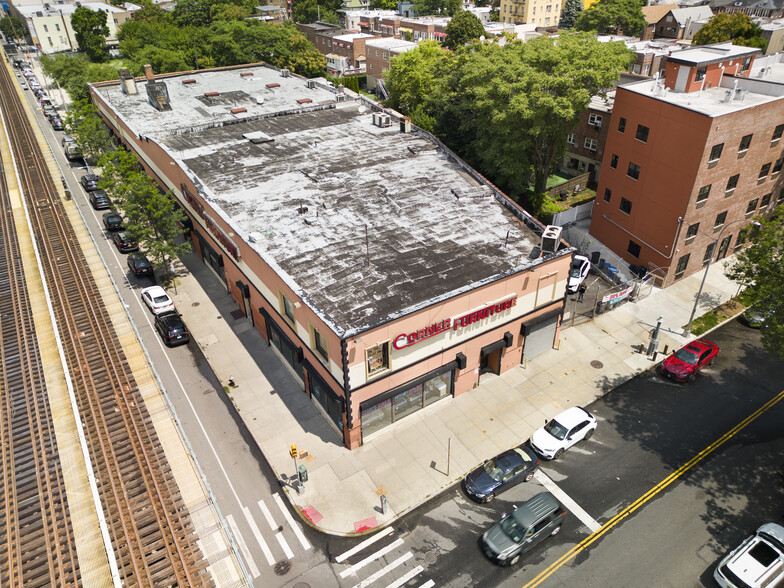 Primary Photo Of 2916 White Plains, Bronx Storefront Retail Office For Sale