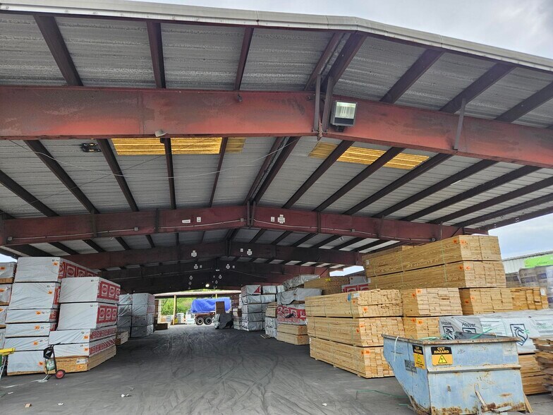 More Photos Of 1341 NW 15th St, Pompano Beach Warehouse For Lease