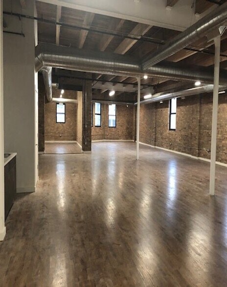 More Photos Of 2229 S Michigan Ave, Chicago General Retail For Sale