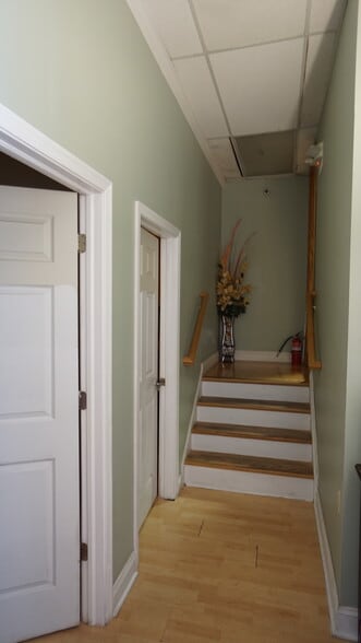 More Photos Of 17 W Main St, Lansdale Apartments For Sale