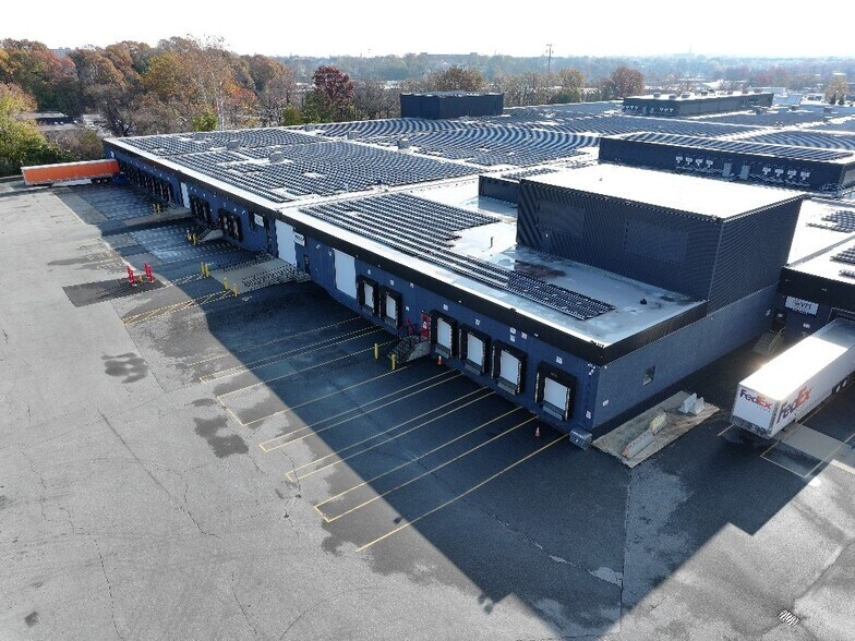 More Photos Of 100 Higginson Ave, Lincoln Distribution For Lease