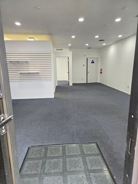 More Photos Of 3504 Oakdale Rd, Modesto Office For Lease