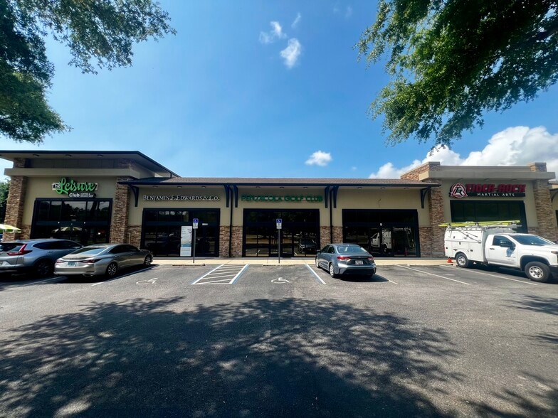 More Photos Of 1151 Office Woods Dr, Pensacola Freestanding For Sale