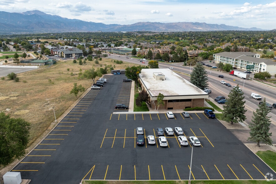 More Photos Of 3595 E Fountain Blvd, Colorado Springs Office Residential For Lease