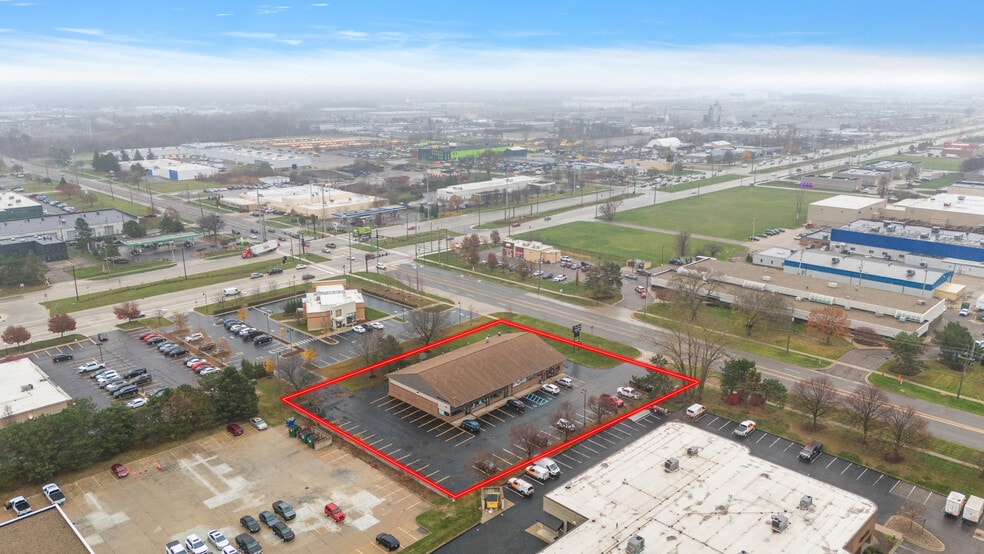 More Photos Of 5625-5655 18 Mile Rd, Sterling Heights Storefront For Sale