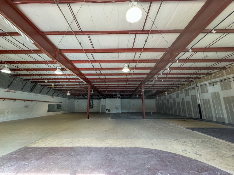 More Photos Of 3529 Maitland Dr, Raleigh Unknown For Lease