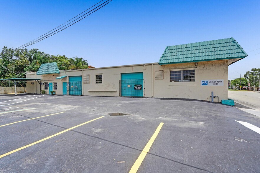 More Photos Of 5870 Stirling Rd, Hollywood Auto Repair For Lease