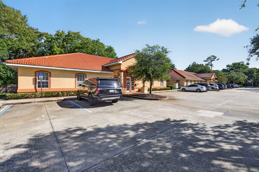More Photos Of 1275 W Granada Blvd, Ormond Beach Office For Lease