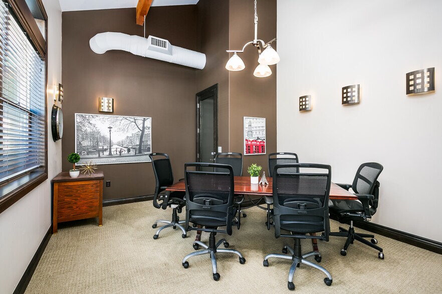 More Photos Of 2700 Homestead Rd, Park City Office For Lease