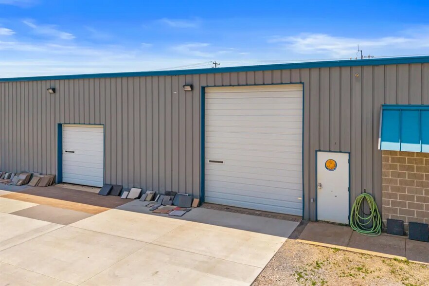 More Photos Of 411 Lorry St, Amherst Manufacturing For Lease
