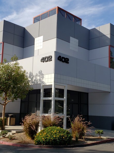 More Photos Of 402 S Milliken Ave, Ontario Unknown For Lease