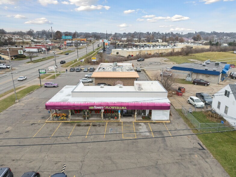 More Photos Of 3326 Johnson Ave NW, Cedar Rapids Freestanding For Sale