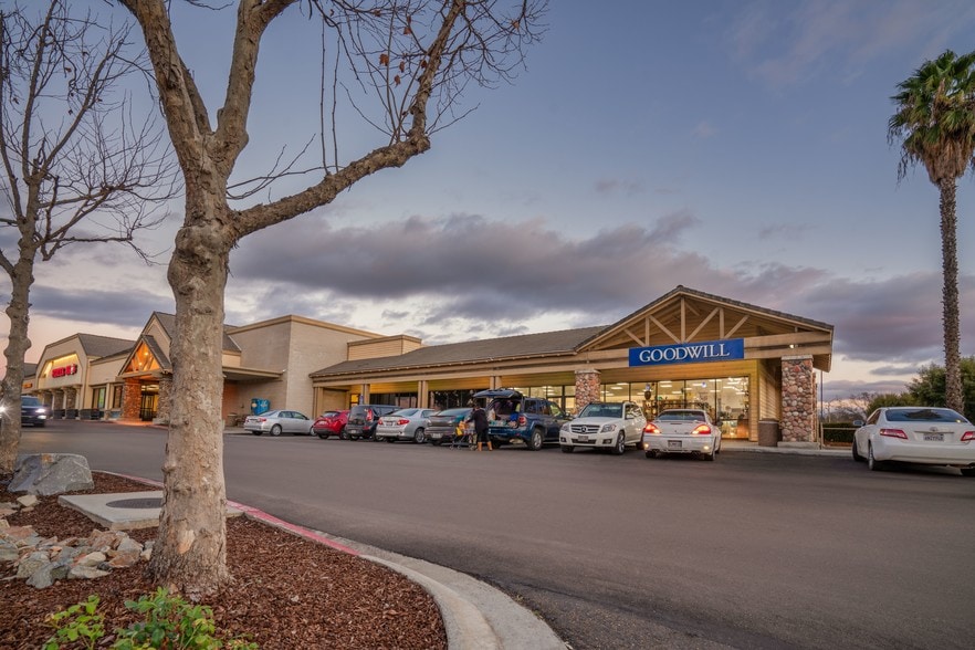 More Photos Of 1660 Main St, Ramona General Retail For Lease