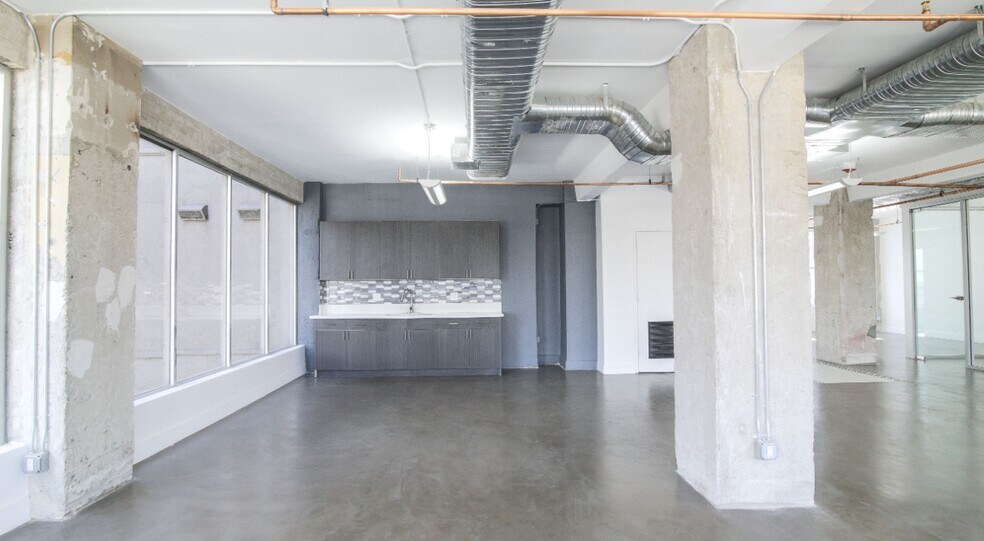 Photo of 10th Floor Ste 1004