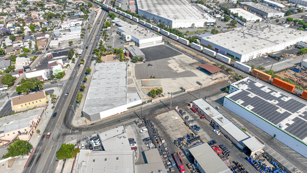More Photos Of 8226 Whittier Blvd, Pico Rivera Warehouse For Sale