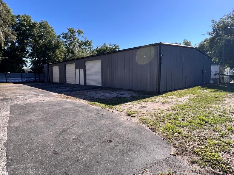 Primary Photo Of 237 Melody Ln, Casselberry Warehouse For Lease