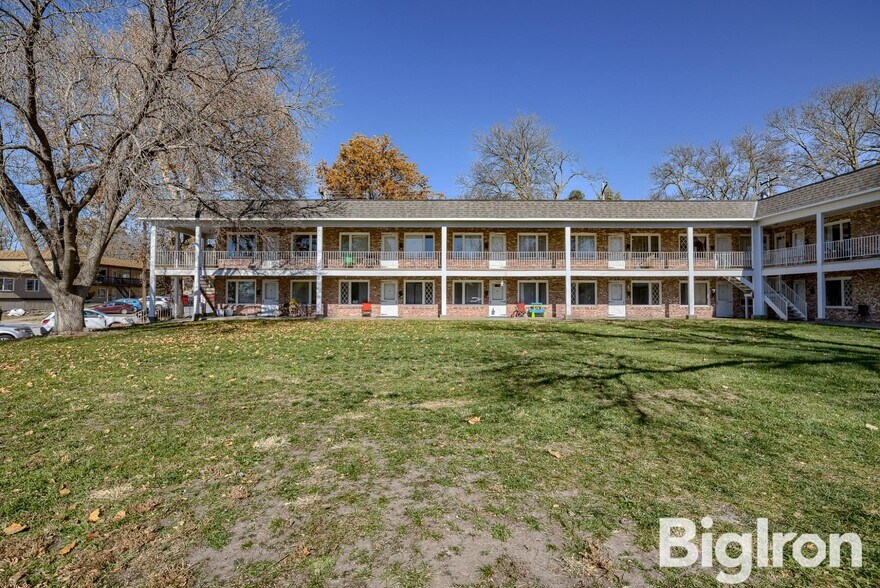 More Photos Of 525 I St, Fairbury Apartments For Sale