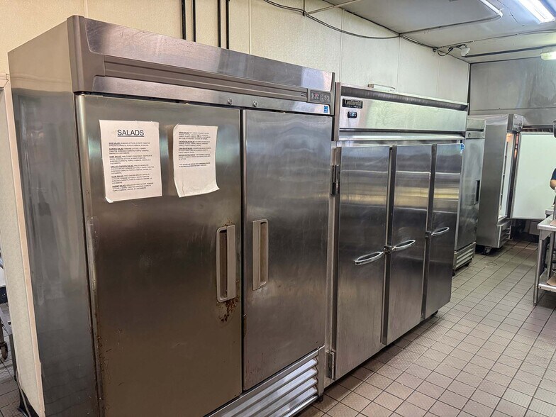 More Photos Of 3000 Elysian Fields Ave, New Orleans Storefront Retail Residential For Sale