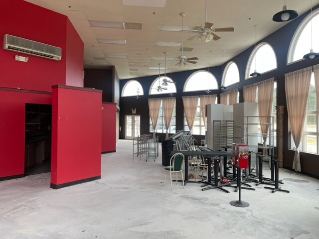 More Photos Of 600 Mule Rd, Toms River Unknown For Lease