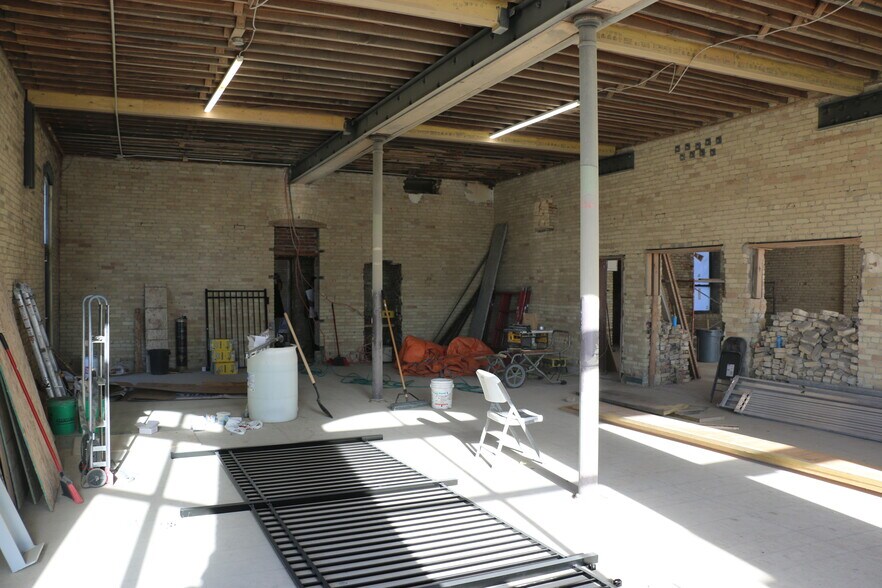 More Photos Of 610 Front St, Casselton Office For Lease