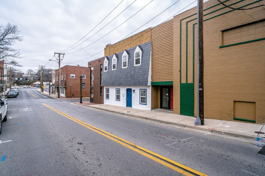 More Photos Of , Waynesboro Office For Sale