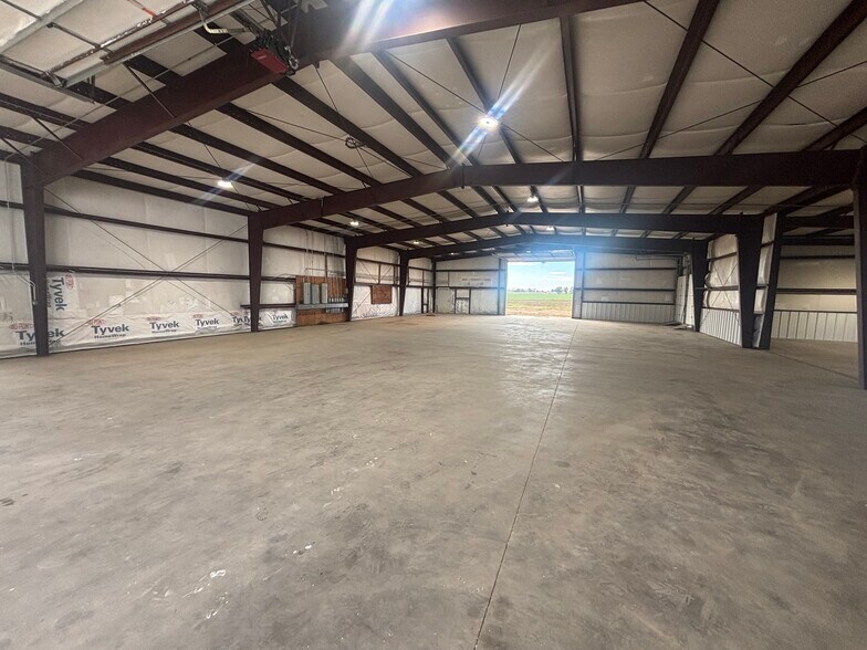 More Photos Of 14486 County Road 19, Platteville Warehouse For Lease