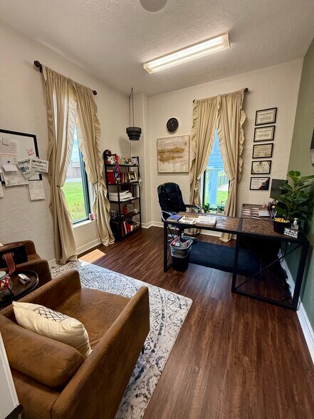 More Photos Of 1907 E US Highway 80, White Oak Office For Sale