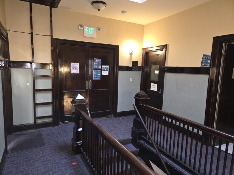 More Photos Of 714 SW 11th Ave, Portland Loft Creative Space For Lease