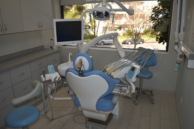 More Photos Of 1577 E Chevy Chase Dr, Glendale Medical For Lease