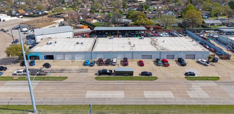 Primary Photo Of 421 E Walnut St, Garland Warehouse For Sale