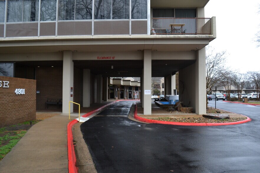 More Photos Of 4801 N Hills Blvd, North Little Rock Apartments For Lease